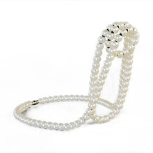 Metal Wine Rack with Pearl Necklace Design, Creative Magic Floating Wine Bottle Holder, Home Desktop Decor Display Stand